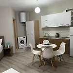 Oslo * Vlorë